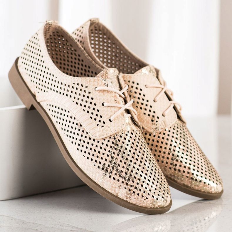 SHELOVET Openwork skor för våren beige 2