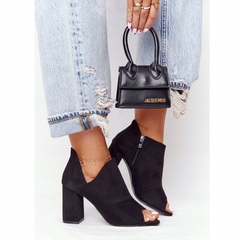 Vårmocka stövlar på ett inlägg Vinceza 21-17095 svart 2