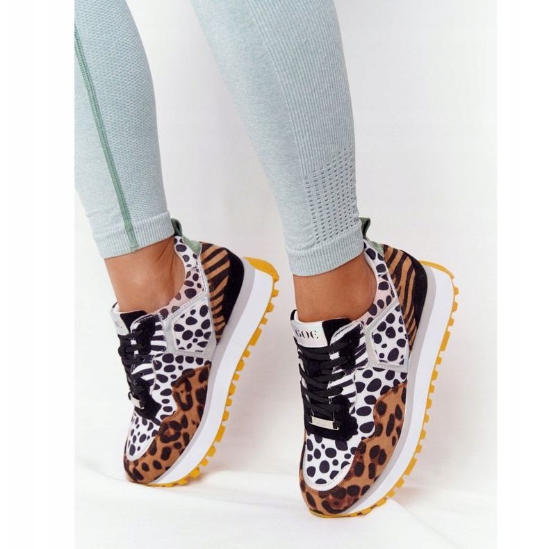 Mockasportskor på plattformen GOE HH2N4003 Brun vit svart 2