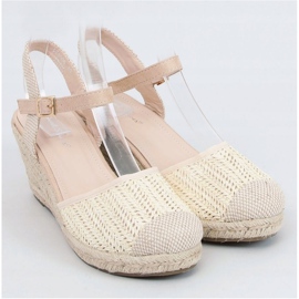 Espadriller på en beige kil DZ8006 Beige ecru 1