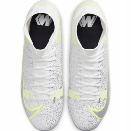 Nike Mercurial Superfly 8 Academy FG / MG M CV0843 107 fotbollsskor grå silver- 1
