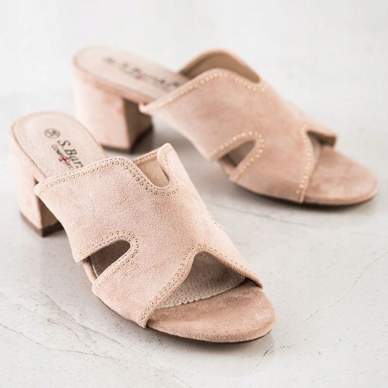 S. BARSKI Eleganta mocka tofflor beige gyllene 1