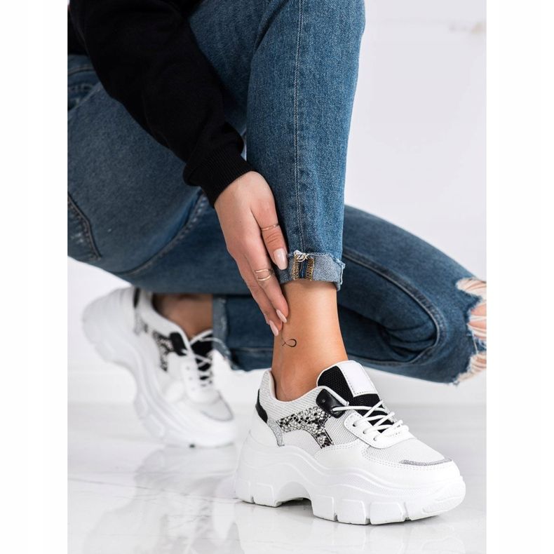 SHELOVET Snygga sneakers med glitter vit svart silver- 2