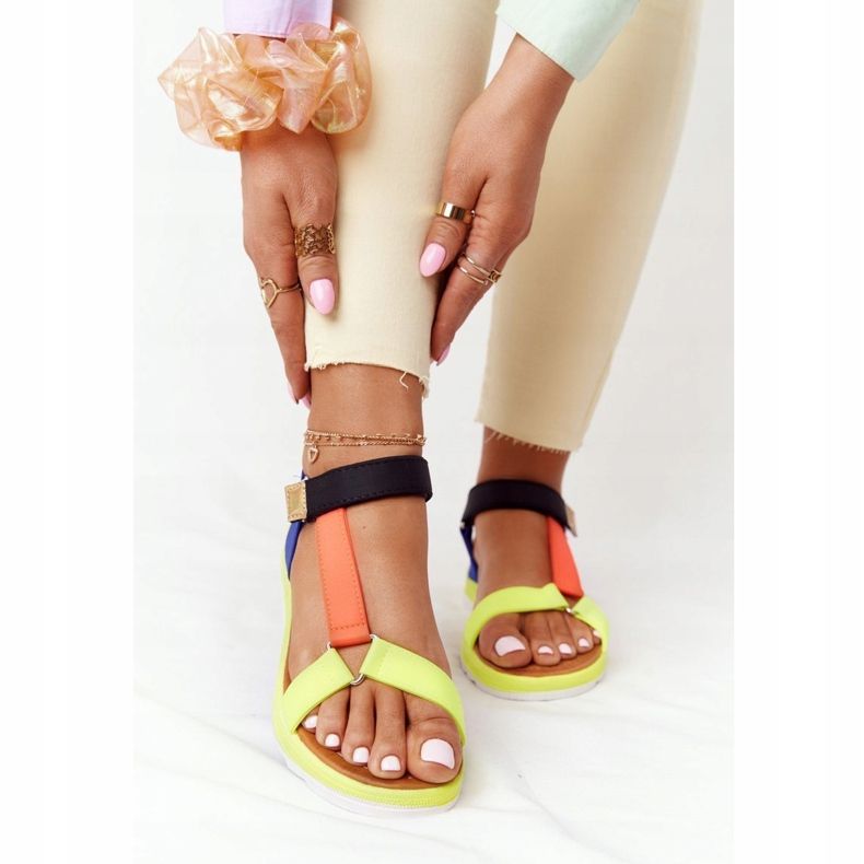 MSMG Kvinnors sandaler på en gummisula mångfärgad främling 2