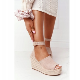 MSMG Beige Makenna Wedge Sandaler med flätor 1