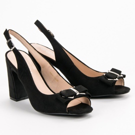 SHELOVET Sandaler På En Bar svart 1