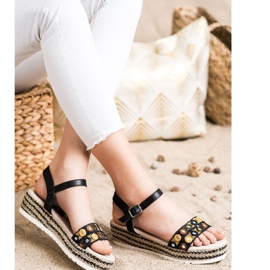 SHELOVET Sandaler på plattformen svart 2