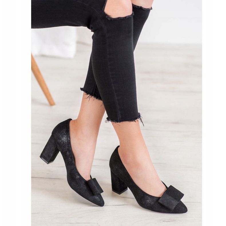 W. Potocki Glitterpumpar med rosett svart 1