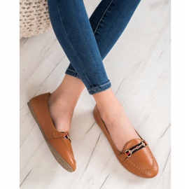 Clowse Moderiktiga herrar med ekoläder brun 2