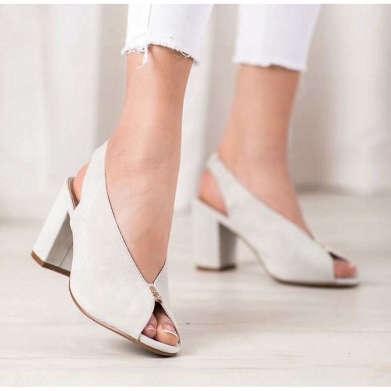 Eleganta skor på ett inlägg VINCEZA silver- 2