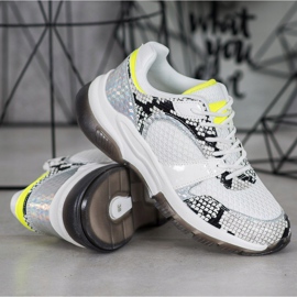 Kylie Bekväma Snake Print Sneakers vit mångfärgad 1