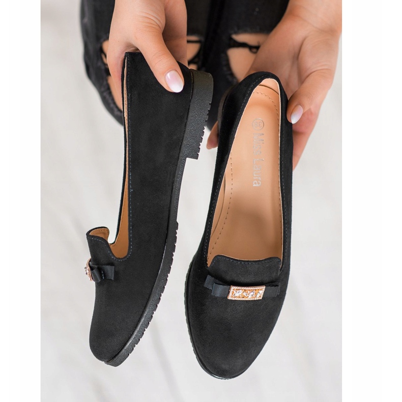 Miss Laura Lords With Ornament svart 1