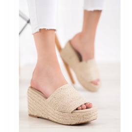 Kylie Moderiktiga kil tofflor brun 1