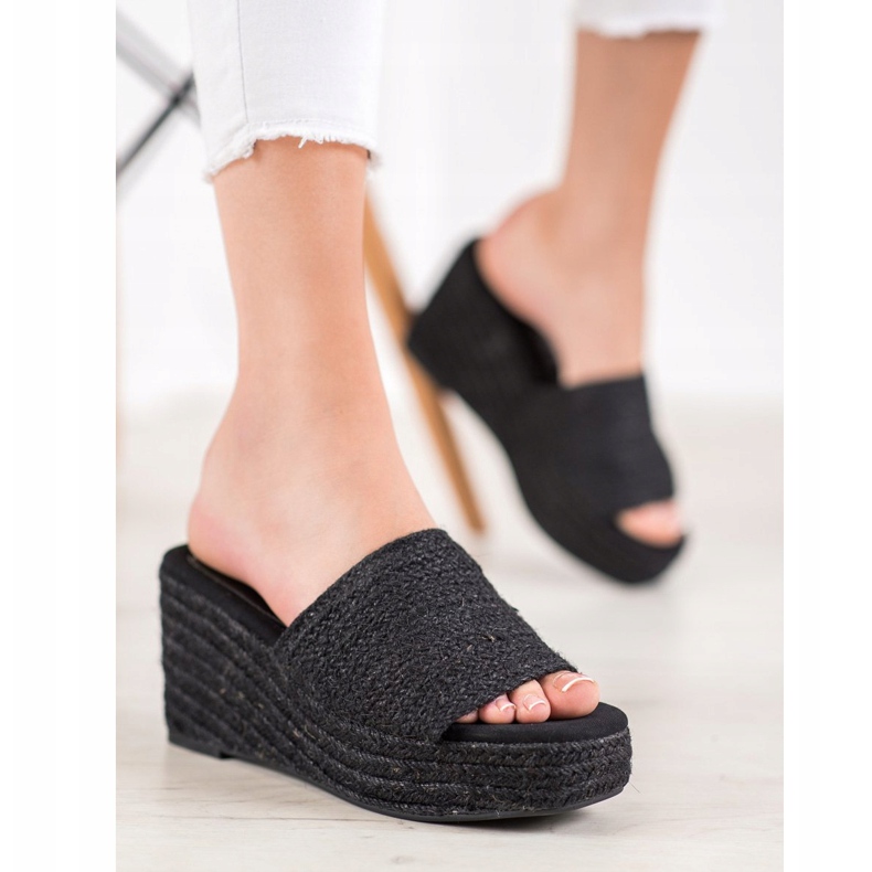 Kylie Moderiktiga kil tofflor svart 1