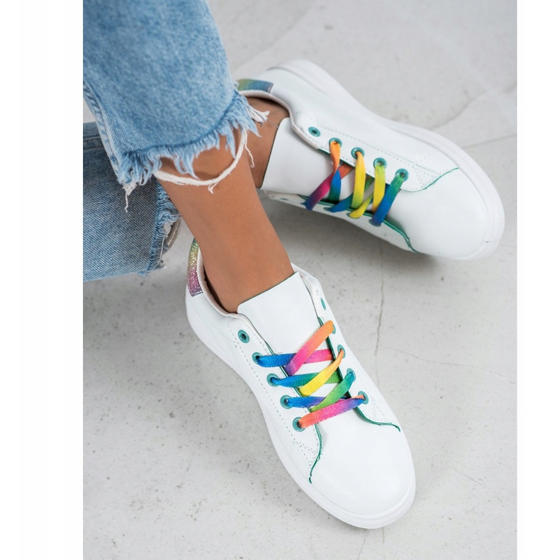 SHELOVET Trendiga sportskor vit mångfärgad 1