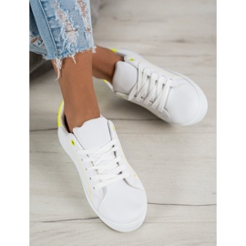 SHELOVET Bekväma sportskor vit 1