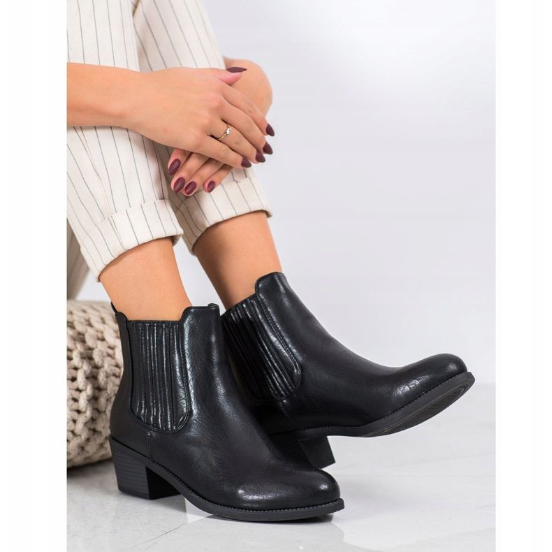 Ideal Shoes Klassiska slip-on stövlar svart 2