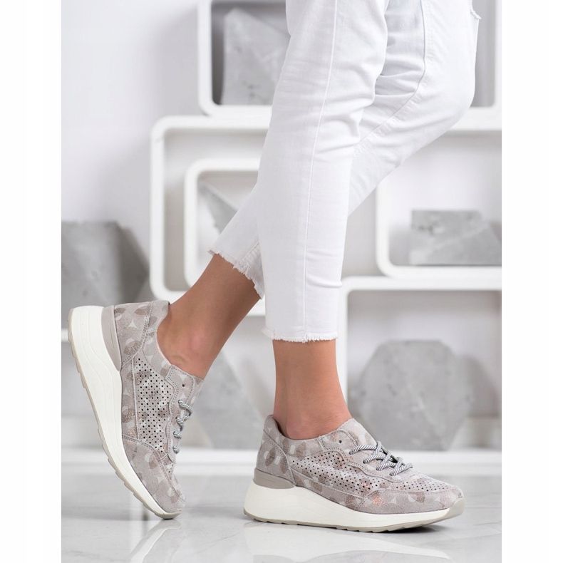 Goodin Snygga lädersneakers beige brun gyllene 1