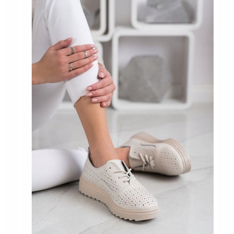 Goodin Openwork läderskor beige 1