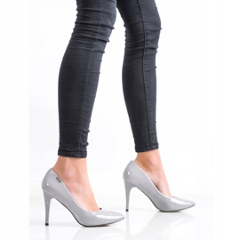 Goodin Lackerade pumpar grå 1