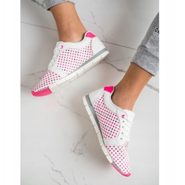 Kylie Vita och rosa Openwork -sneakers 2