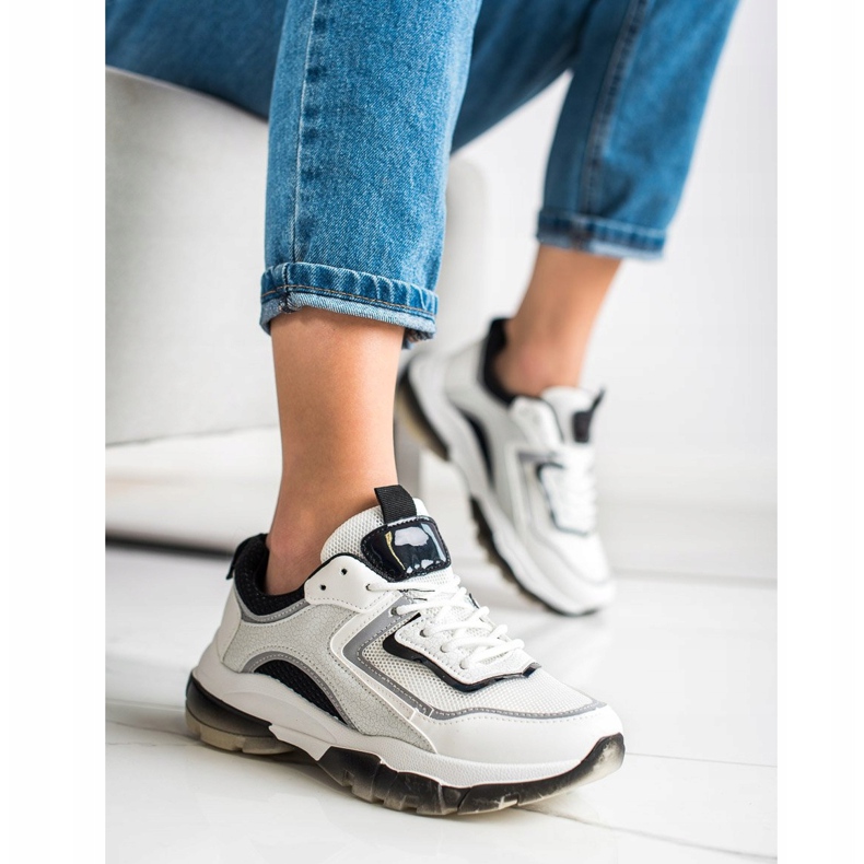 Ideal Shoes Sneakers med glitterinsats vit 1