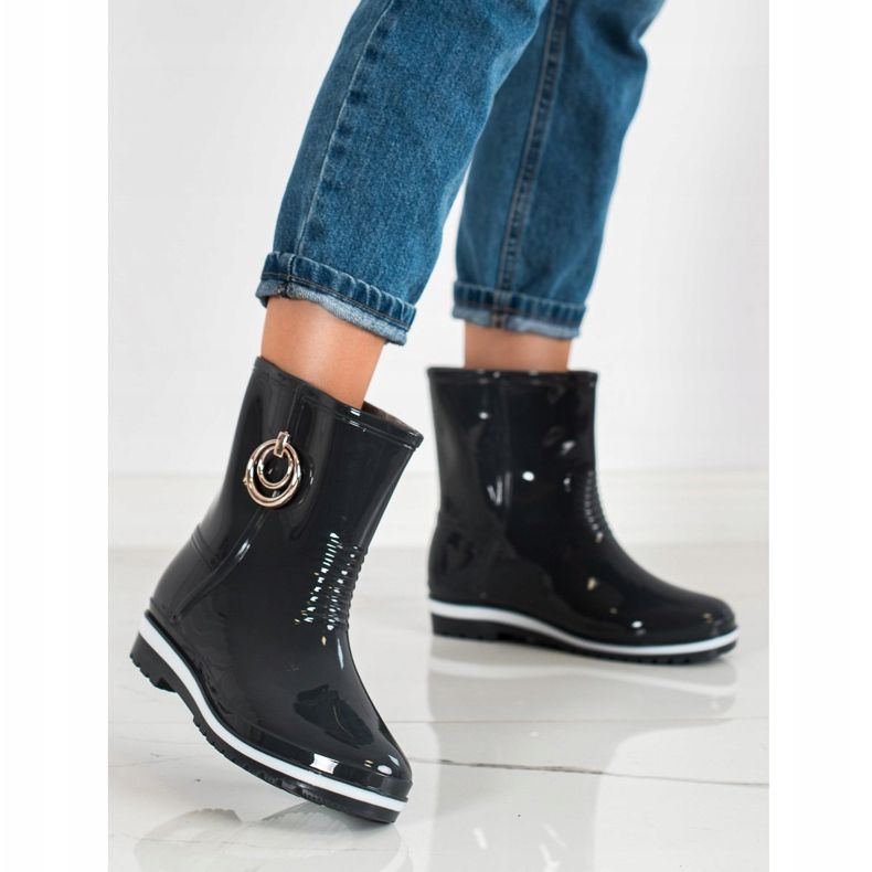 Bona Galoscher Med Gyllene Ornament svart 1