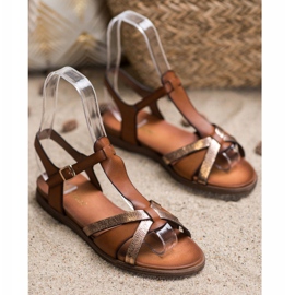 Sergio Leones bruna sandaler 1