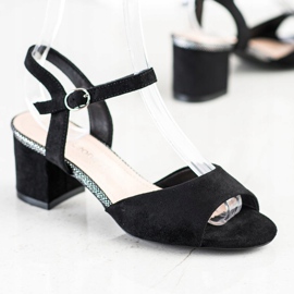 Svarta sandaler på en bar Sergio Leone 1