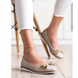 Fransade ballerinor av Sergio Leone gyllene 1