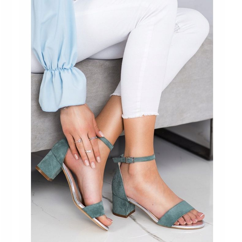 Sandaler på en bar Sergio Leone grön 1