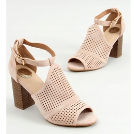 Beige sandaler med öppen tå CZ-10220 Beige 1