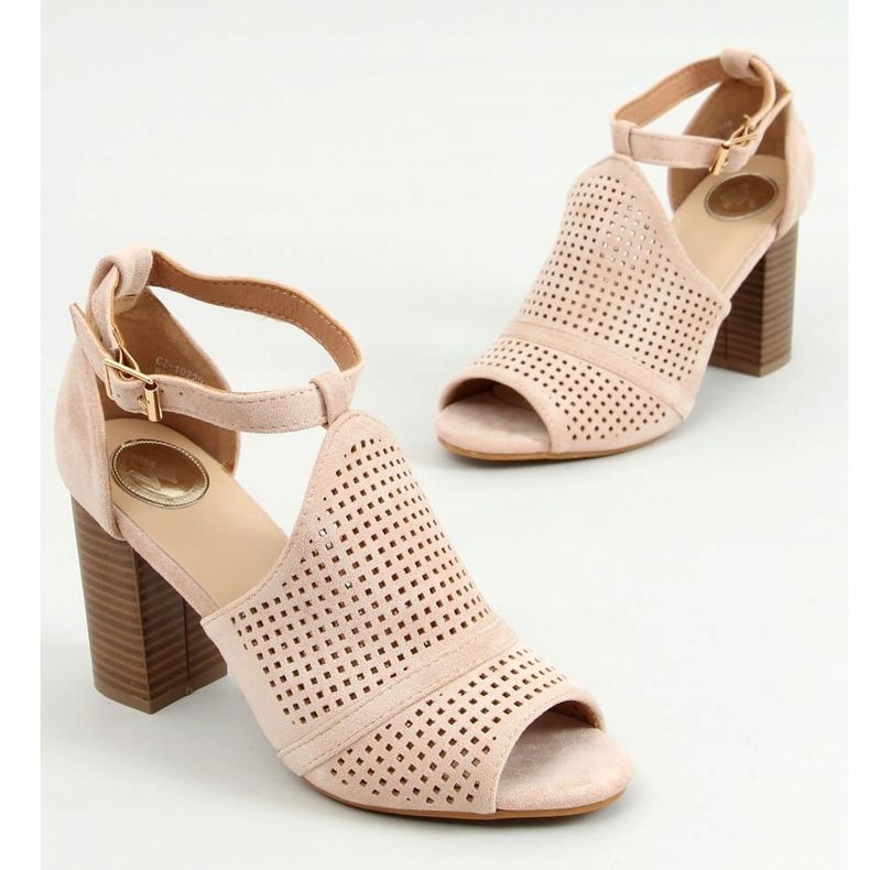 Beige sandaler med öppen tå CZ-10220 Beige 1