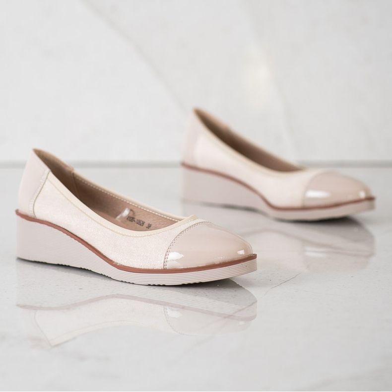 VINCEZA ballerinor med kilklack beige 1