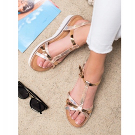 Small Swan Sandaler med Holo -effekt gyllene 1