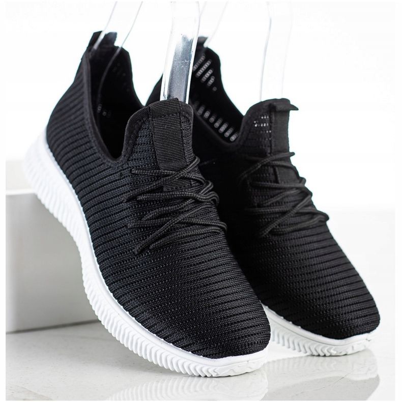 SHELOVET Bekväma slip-on sneakers svart 1