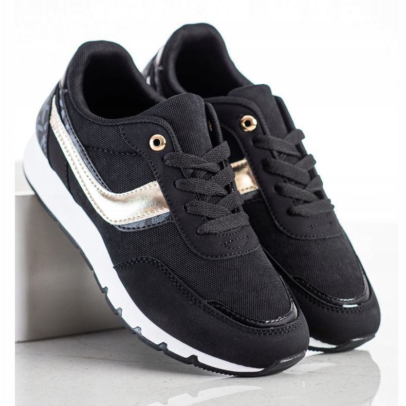 SHELOVET Svarta sportskor 1