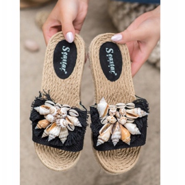 Seastar Trendiga flip-flops med skal svart 1