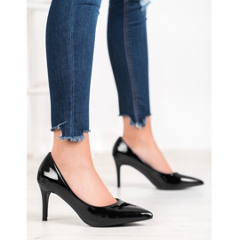 Small Swan Lackerade stift svart 2