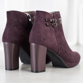 M.Daszyński Eleganta stövlar med ränder röd mångfärgad 1