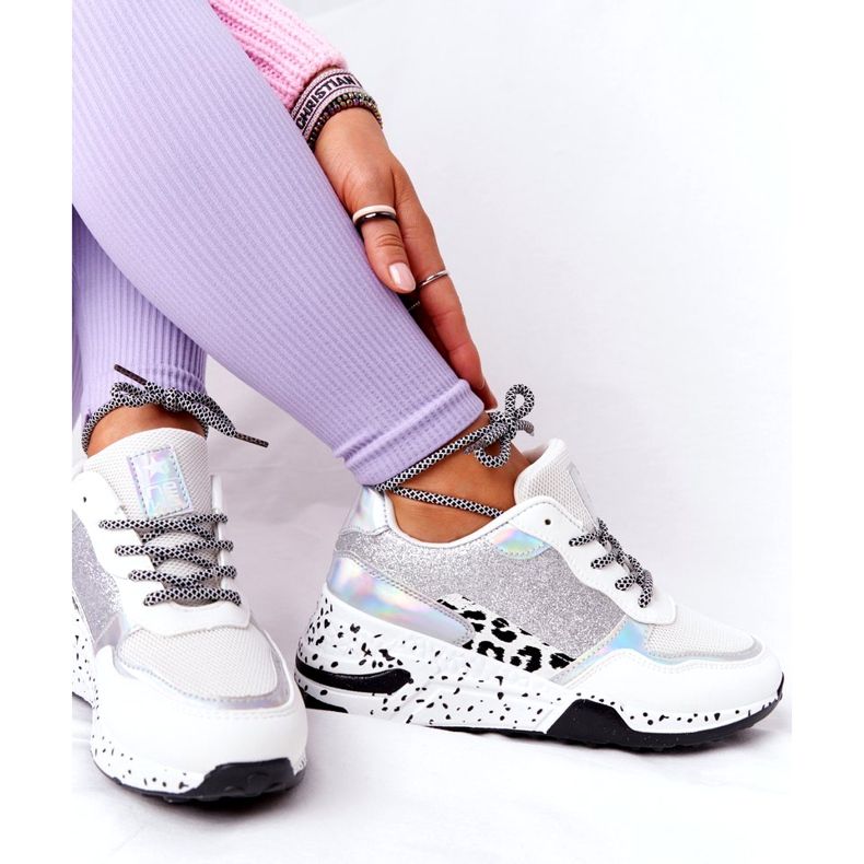 NEWS Kvinnor Wedge Sneakers Vit Med Brocade Avery 21SP26-3974 svart silver- 4