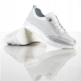 Goodin Vit och silver läder sneakers 1