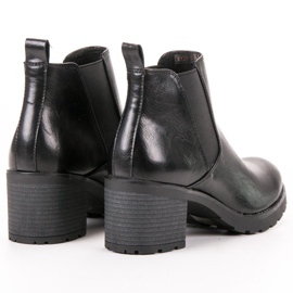 W. Potocki Svarta Chelsea stövlar på en bar 2