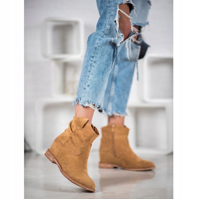 Bella Paris Cowboystövlar på en kil brun 2