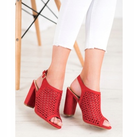 Weide Openwork sandaler på en bar röd 1
