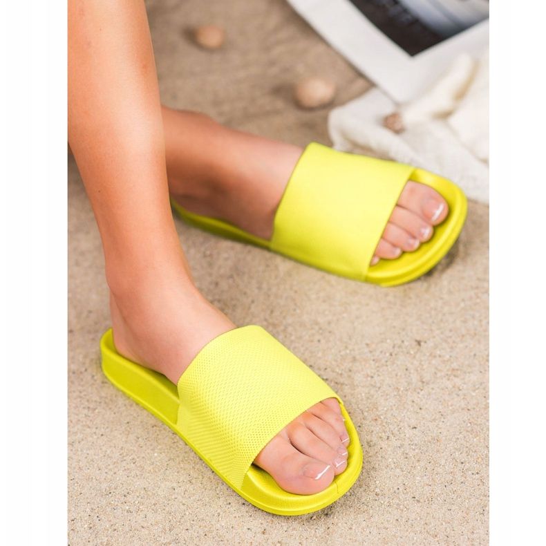 Small Swan Casual tofflor gul 2