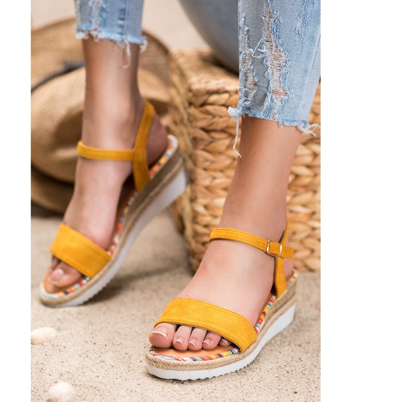 Yes Mile Bekväma mockasandaler gul 2