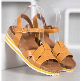 Comer Gula sandaler med ekoläder 2