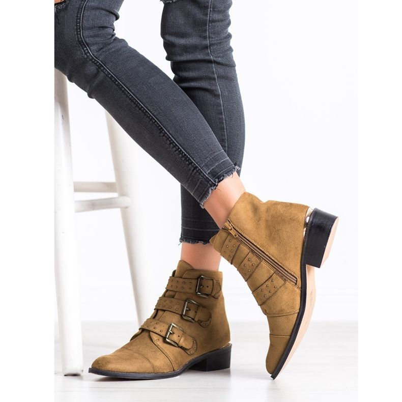 Corina Bruna stövlar med spännen 1