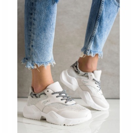 SHELOVET Grå Snake Print Sneakers beige 2